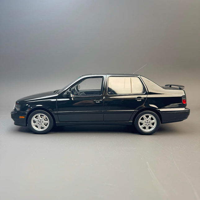 Otto Volkswagen Jetta GLX VR6 1:18 Resin Model Car - studio product photo of the scale model