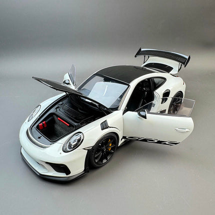 AutoArt Porsche 911 GT3 RS (991.2) 1:18 Diecast Model Car - scale model for display