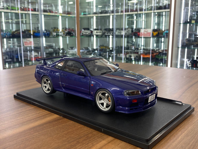 Solido Nissan GT-R R34 Skyline 1999 1:18 Dark Blue Diecast Model Car - detailed collector display model