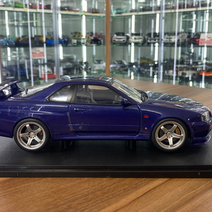Solido Nissan GT-R R34 Skyline 1999 1:18 Dark Blue Diecast Model Car - collectible scale model car