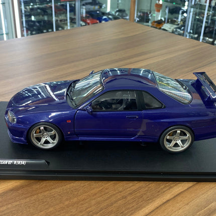 Solido Nissan GT-R R34 Skyline 1999 1:18 Dark Blue Diecast Model Car - scale model for display