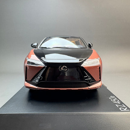 YX Car Model Lexus RZ450e 2010s SUV White 1:18 Diecast Model Car - collectible scale model car