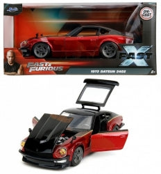 1:24 scale diecast 1972 Datsun 240Z model car with opening doors and hood, red and black.