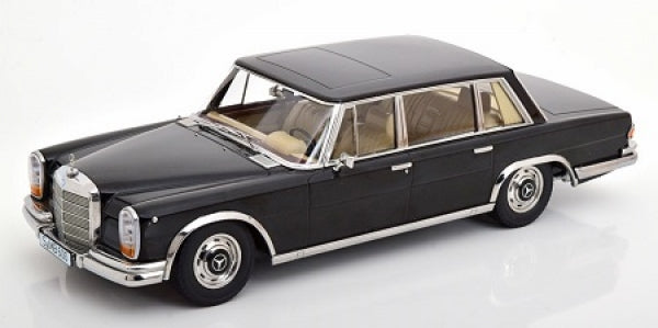 1:18 scale diecast model of classic black Mercedes-Benz sedan with tan interior