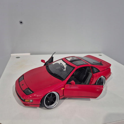 Kyosho Nissan 300ZX 1:18 Diecast Model Car, Custom Plates, Collector Display