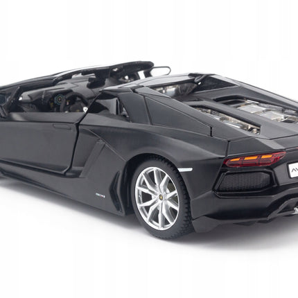 https://a.allegroimg.com/original/11d365/837c6a984790ab236f6fcb1e2f5b/Lamborghini-Aventador-Roadster-Cabrio-2012-Maisto-1-24-Matte-Black-Series-Marka-Maisto