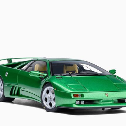 https://www.mydiecastcars.com/wp-content/uploads/2024/09/Lamborghini-Diablo-SE30-green3.jpg