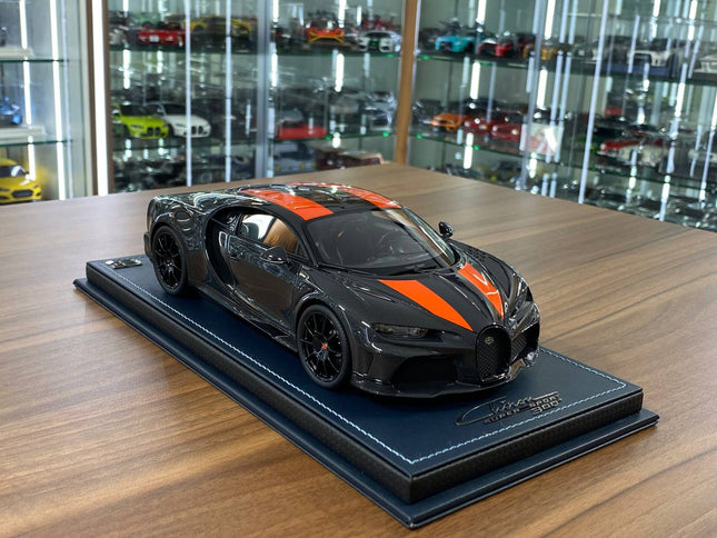 MR Collection Models Bugatti Chiron Super Sport Resin 1:18 Carbon/Orange Line - detailed collector display model