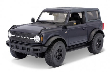 1:18 scale black Ford Bronco diecast model car with detailed exterior