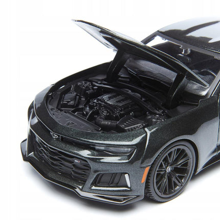 Maisto Chevrolet Camaro ZL1 1:24 Model Kit Diecast – Graphite Metallic, Buildable Car with Moving Parts