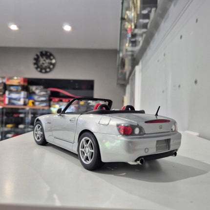 Maisto Honda S2000 Diecast Model Car 1:18, Custom Plates