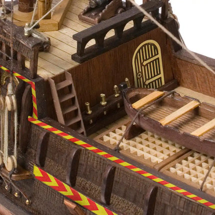 https://cdn.shopify.com/s/files/1/0622/6942/3871/files/MaquetabarcodemaderaGOLDENHINDOcCreBote.webp?v=1774353578