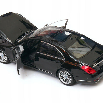 Mercedes-Benz S-Class 1:24 Black Welly Diecast Car Model with Custom Plates