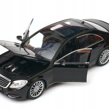 Mercedes-Benz S-Class 1:24 Black Welly Diecast Car Model with Custom Plates