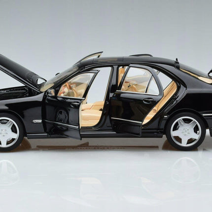 Mercedes-Benz S55 AMG (W220) Diecast Model Car 1:18 - Custom Plates
