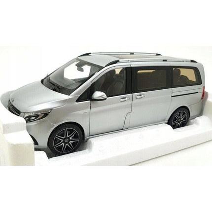 Mercedes-Benz V-Class (W447) AMG Line 2018 Brilliant Silver Metallic Norev 1:18 183871
