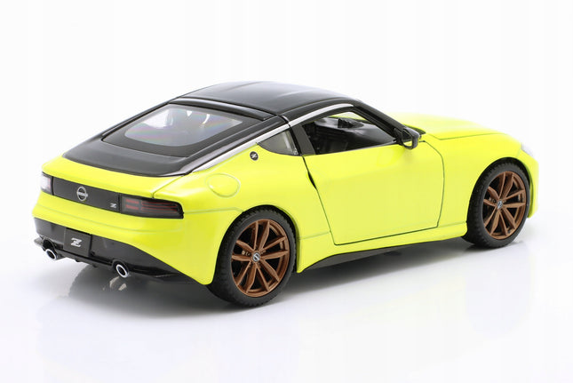 https://a.allegroimg.com/original/11489e/717c55b64d189d940783059be8ef/Nissan-Z-400-400Z-Coupe-2023-Zolty-Maisto-1-24-Metalowy-Model-Samochodu-Yl-Marka-Maisto