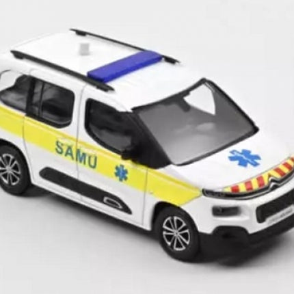 1:43 scale diecast SAMU emergency van model, white with yellow stripes and blue light bar