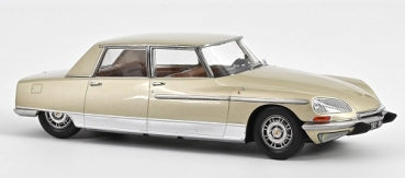 1:18 scale beige classic diecast car model with detailed trim and chrome accents