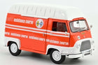 1:18 scale diecast vintage red and white assistance course van model with racing graphics