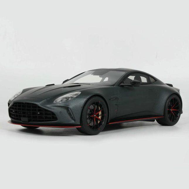 GT Spirit Aston Martin Vantage S 2026 1:18 Resin Model Car - detailed collector display model