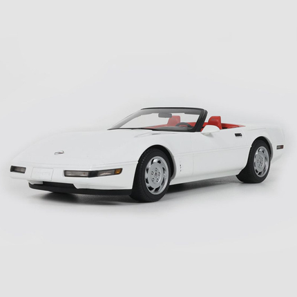 GT Spirit Chevrolet Corvette C4 1995 GT580 1:18 Resin Model Car - detailed collector display model