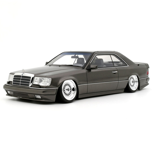Otto Mercedes-Benz 300CE C124 AMG Stance 1:18 Resin Model Car - detailed collector display model