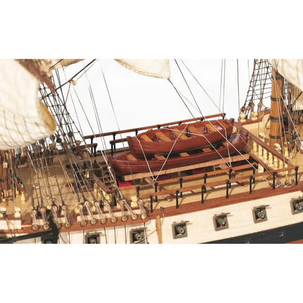 https://cdn.shopify.com/s/files/1/0622/6942/3871/files/OcCre-Maqueta_madera_barco_diana_botes.webp?v=1761674505