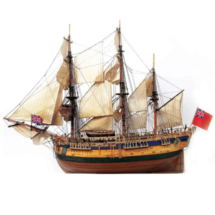 https://cdn.shopify.com/s/files/1/0622/6942/3871/files/OcCre_Maqueta_Barco_Madera_Endeavour_perfil-hp-hero.webp?v=1761674747