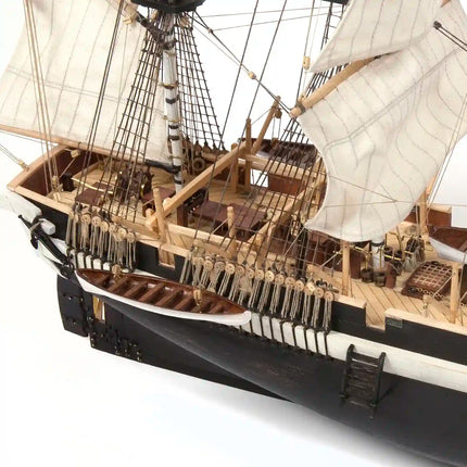 https://cdn.shopify.com/s/files/1/0622/6942/3871/products/OcCre_Maqueta_Barco_Madera_HMS_Terror_cubierta_popa.webp?v=1761673337