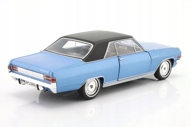 https://a.allegroimg.com/original/116c6a/a4c615494f81bc4d5a5c82b81963/Opel-Diplomat-A-V8-Coupe-1965-Blue-WhiteBox-1-24-Niebieski-Model-Samochodu-Stan-opakowania-oryginalne