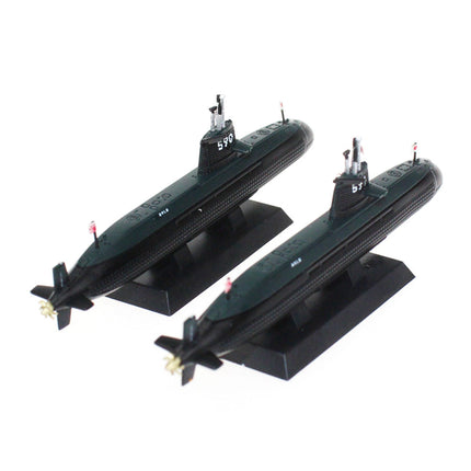 https://cdn.shopify.com/s/files/1/0567/1364/2151/products/Oyashio-Class-Attack-Submarine-1-900-Scale-Diecast-Model-2.jpg?v=1672305520