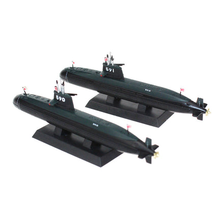 https://cdn.shopify.com/s/files/1/0567/1364/2151/products/Oyashio-Class-Attack-Submarine-1-900-Scale-Diecast-Model-3.jpg?v=1672305520