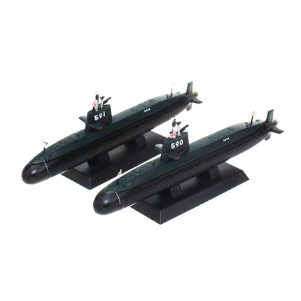 https://cdn.shopify.com/s/files/1/0567/1364/2151/products/Oyashio-Class-Attack-Submarine-1-900-Scale-Diecast-Model.jpg?v=1672305519