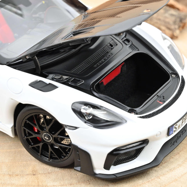 Porsche 718 Spyder RS Diecast Model | Norev 1:18, Weissach Package