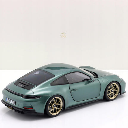 Porsche 911 (992) GT3 Touring 2022 Malachite Green Metallic Norev 1:18 Costum Plates