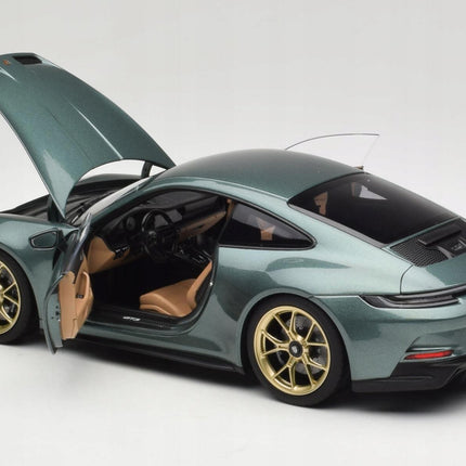 Porsche 911 (992) GT3 Touring 2022 Malachite Green Metallic Norev 1:18 Costum Plates