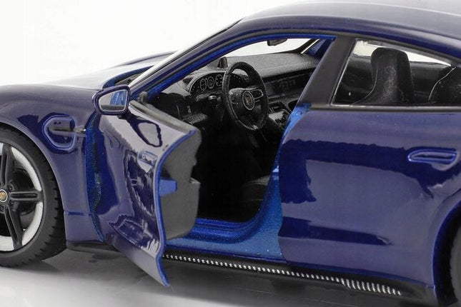 Porsche Taycan Turbo S 1:24 Bburago Diecast Model with Custom Plates