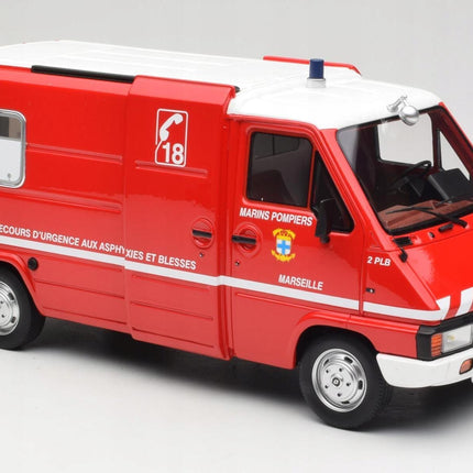 Renault Master Fire Department 1980 Diecast Model (1:18 Scale) - Custom Plates