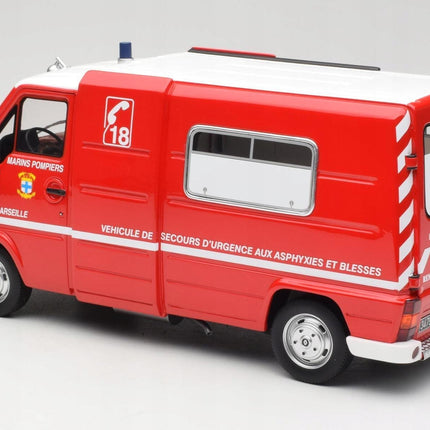 Renault Master Fire Department 1980 Diecast Model (1:18 Scale) - Custom Plates
