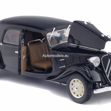 https://automodele.eu/environment/cache/images/productGfx_585743_0_0/S1800903-Citroen-Traction-11CV-1937-Solido-118.jpg