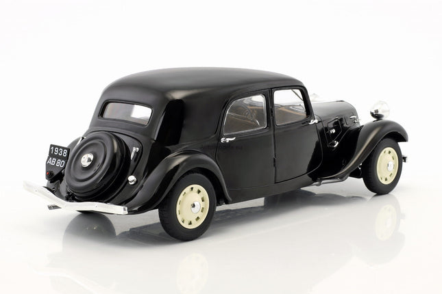 https://automodele.eu/environment/cache/images/productGfx_585738_0_0/S1800903-Citroen-Traction-11CV-1937-Solido-118.jpg