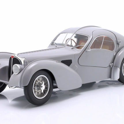 https://automodele.eu/environment/cache/images/productGfx_758359_0_0/S1802106-Bugatti-Atlantic-Type-57-SC-1937-Grey-Solido-118.webp