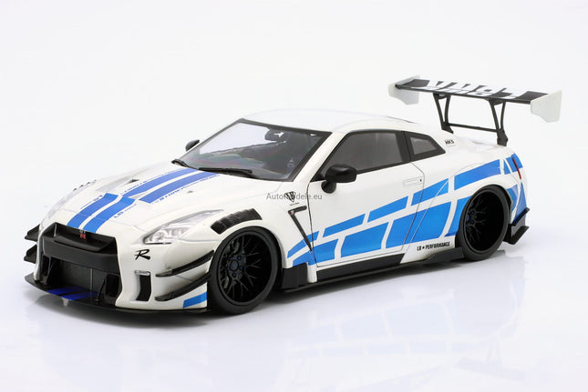 https://automodele.eu/environment/cache/images/productGfx_746642_0_0/S1805816-Nissan-GT-R-R35-LBWK-Liberty-Walk-Body-Kit-2.0-2024-White--Blue-Stripes-Solido-118.jpg