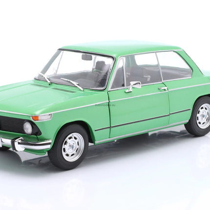 https://automodele.eu/environment/cache/images/productGfx_760121_0_0/S1808604-BMW-1602-Taiga-E10-1971-Green-Solido-118.webp