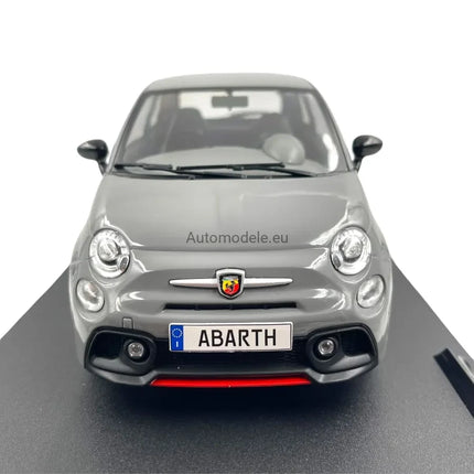 https://automodele.eu/environment/cache/images/productGfx_755007_0_0/S1811302_25.webp