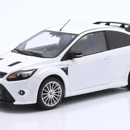 https://automodele.eu/environment/cache/images/productGfx_757081_0_0/S1813102-Ford-Focus-RS-MK2-2009-Frozen-White-Solido-118.webp