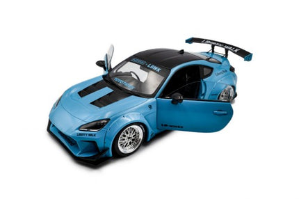 https://automodele.eu/environment/cache/images/productGfx_753365_500_500/S1813601_12.jpg