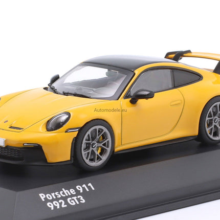 https://automodele.eu/environment/cache/images/productGfx_753988_0_0/S4312504-Porsche-911-992-GT3-2023-Signal-Yellow-Solido-143.jpg