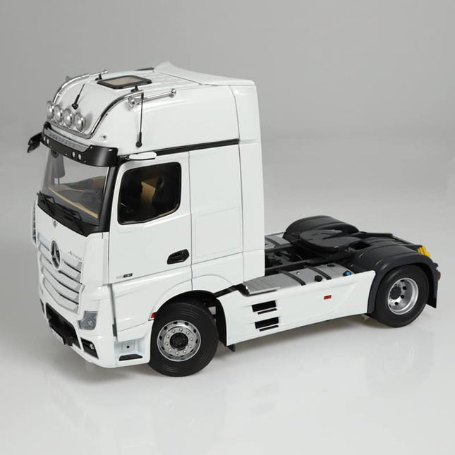 NZG Mercedes-Benz Actros GigaSpace 4x2 Truck Gold Logo 1:18 Diecast Model Truck - detailed collector display model